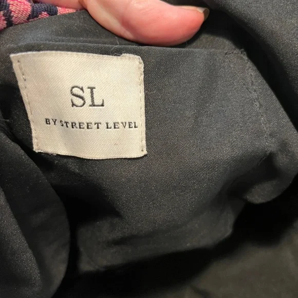 Street Level Multicolor Patterned Tote Bag - Picture 11 of 12